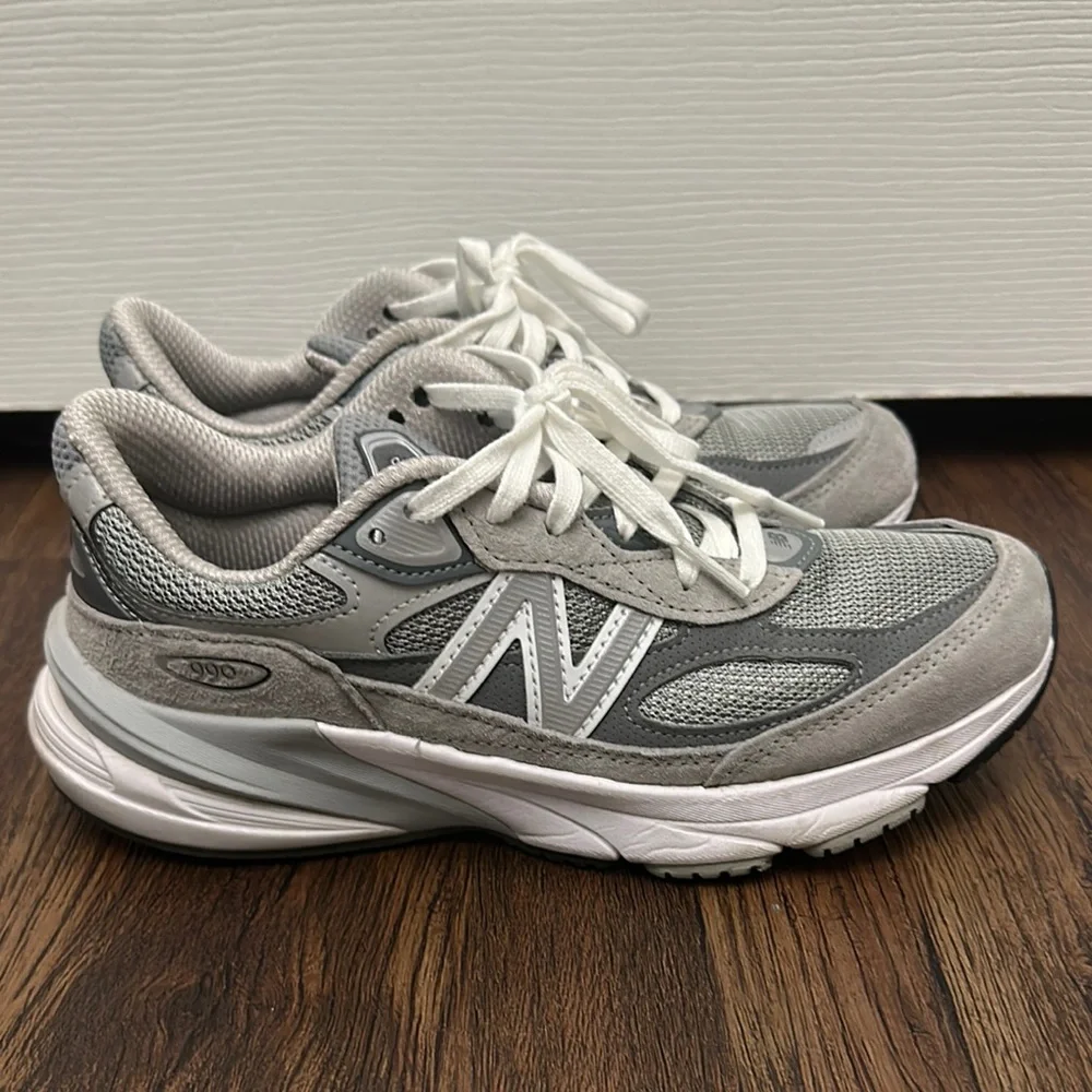 New Balance USA 990 v6 Sneakers - Picture 5 of 9